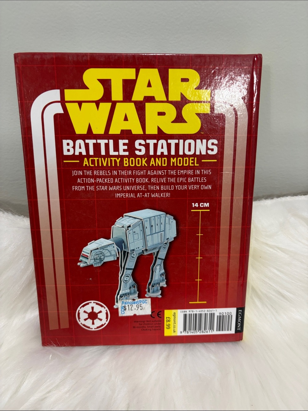 Star Wars Red Battle Stations Activity Book and AT-AT Model - Picture 4 of 4